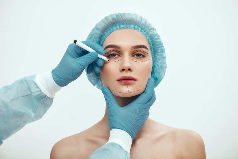 Cosmetic Surgery Clinic in Dubai